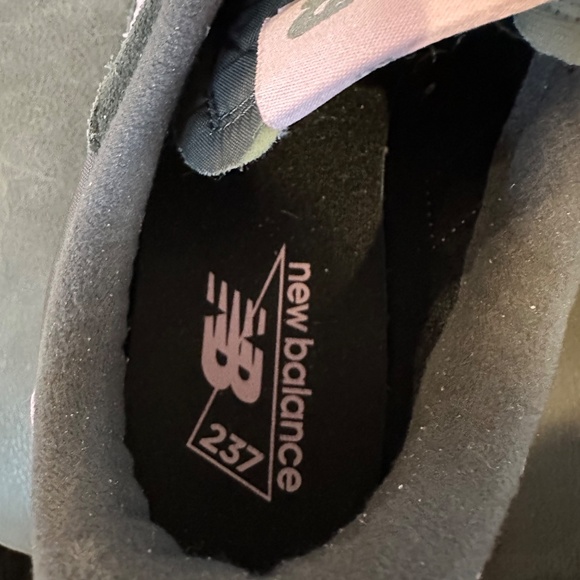 New Balance 237 - Picture 5 of 6